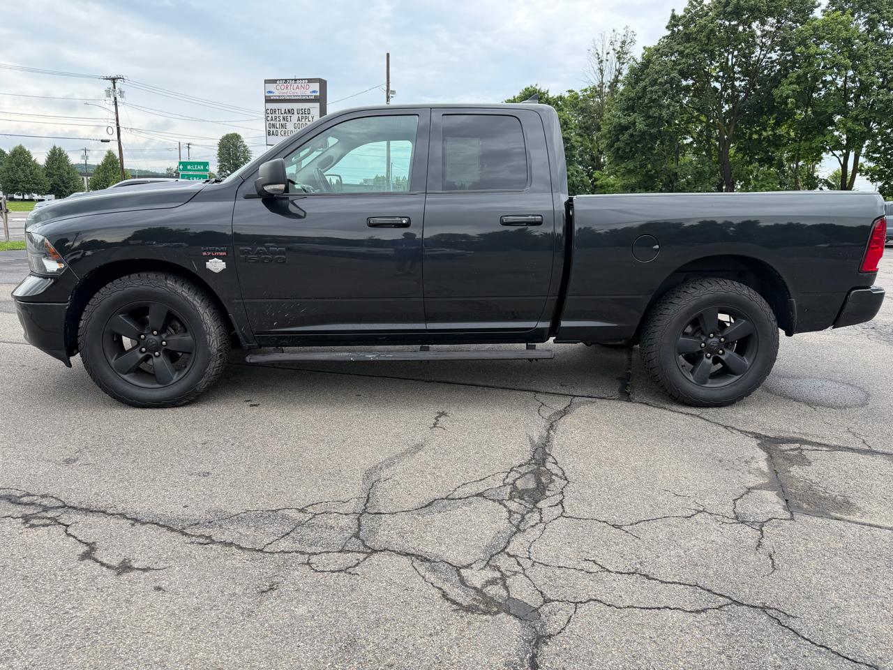 ram ram 1500 pickup 2018 1C6RR7GT7JS294922 image ram ram 1500 pickup 2018 1C6RR7GT7JS294922 image